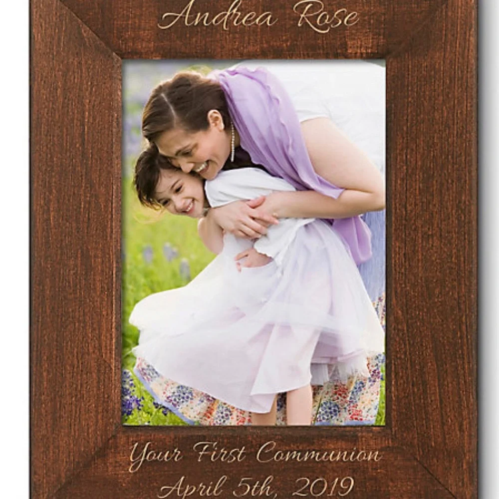 NIB Things Remembered Walnut Wood‎ Picture Frame